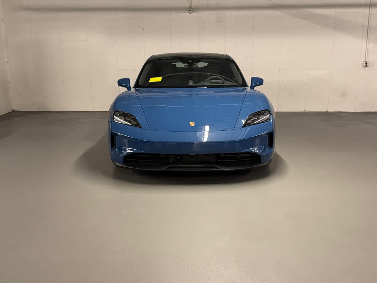 new 2025 Porsche Taycan car