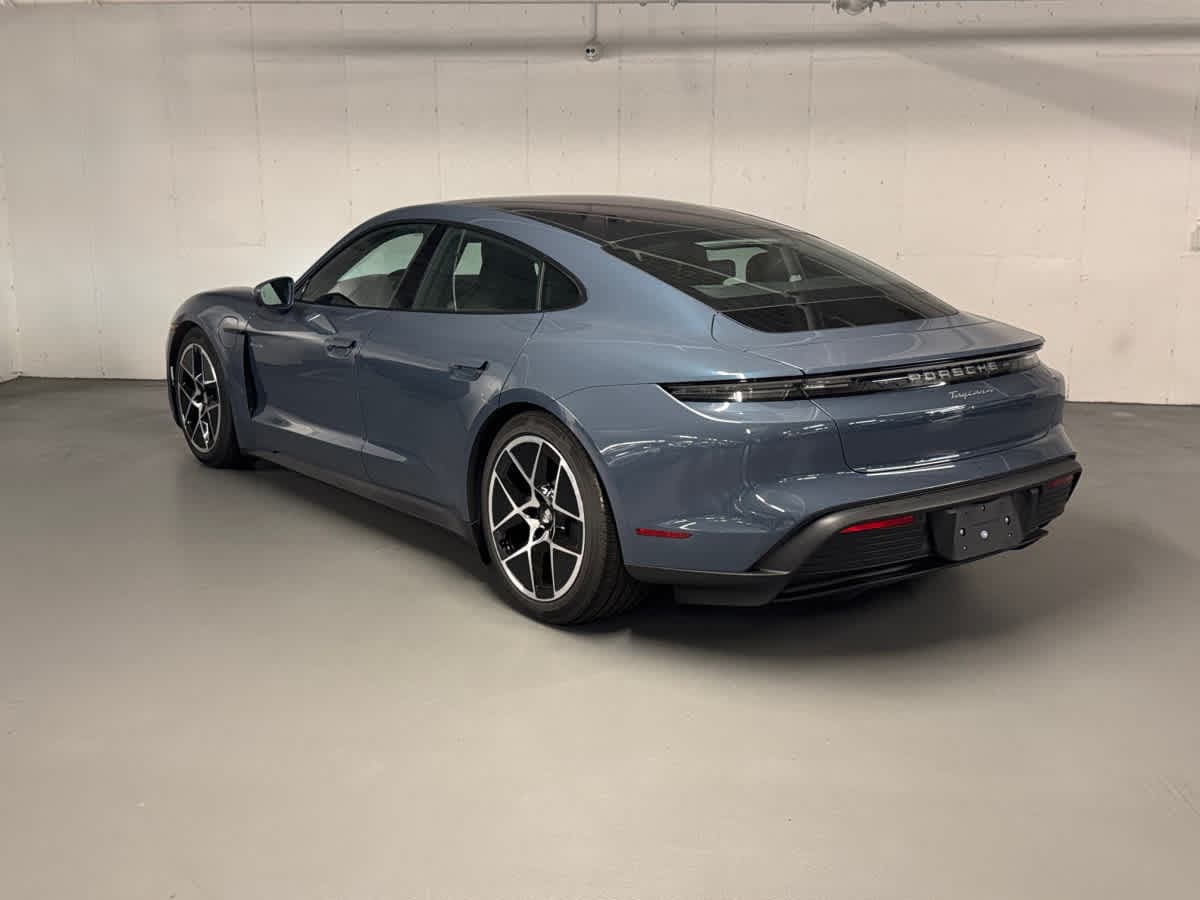 new 2025 Porsche Taycan car