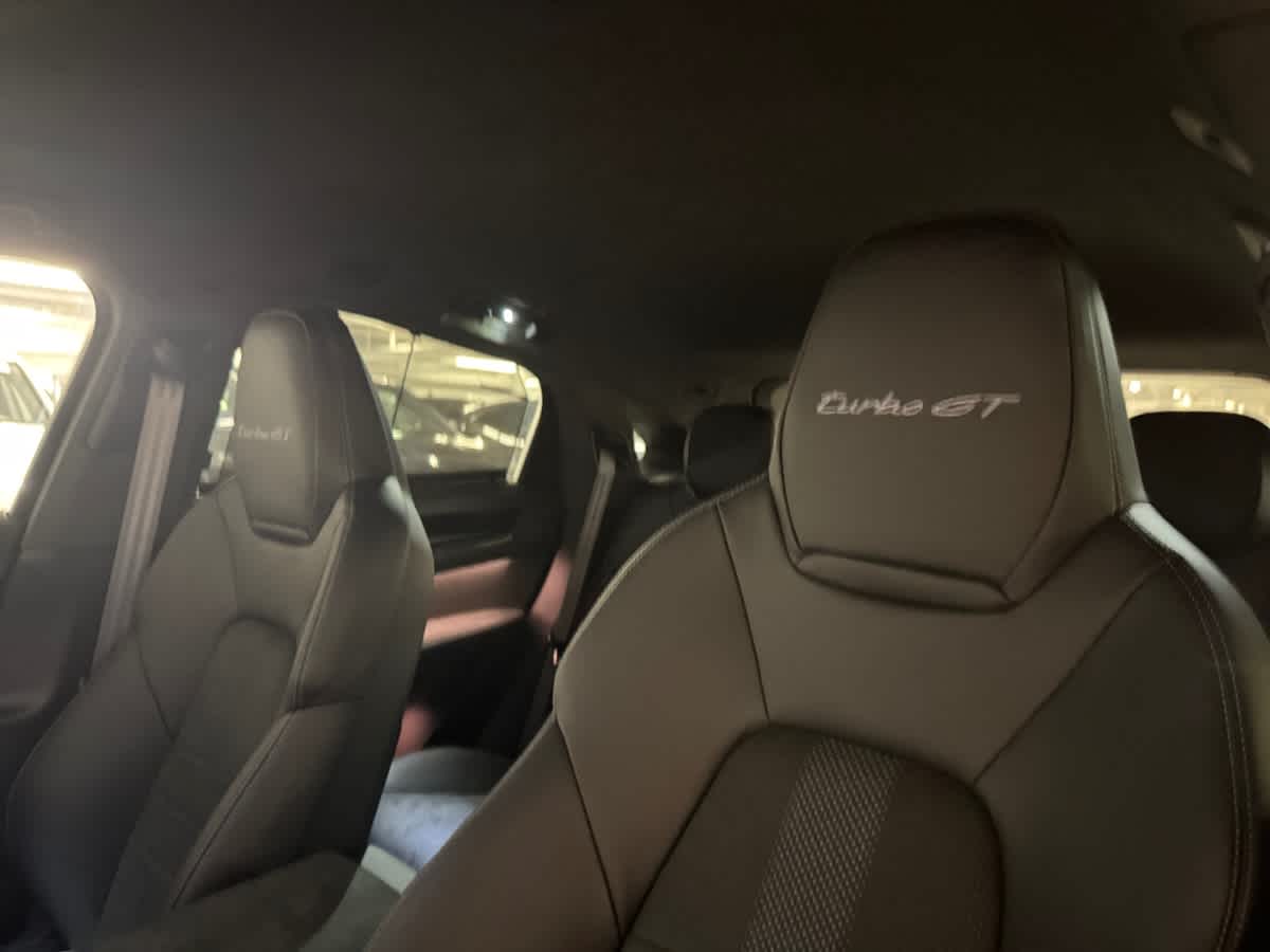 new 2025 Porsche Cayenne car