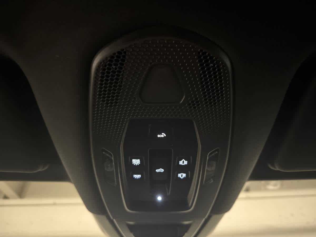 used 2025 Porsche Cayenne car, priced at $84,997