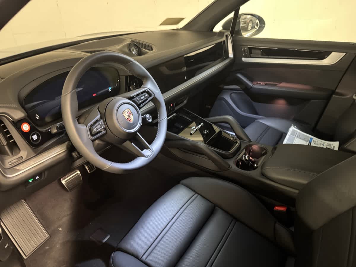 new 2025 Porsche Cayenne car