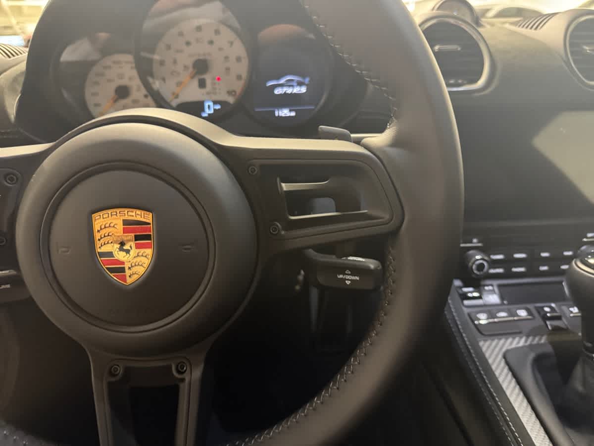 new 2025 Porsche 718 Cayman car