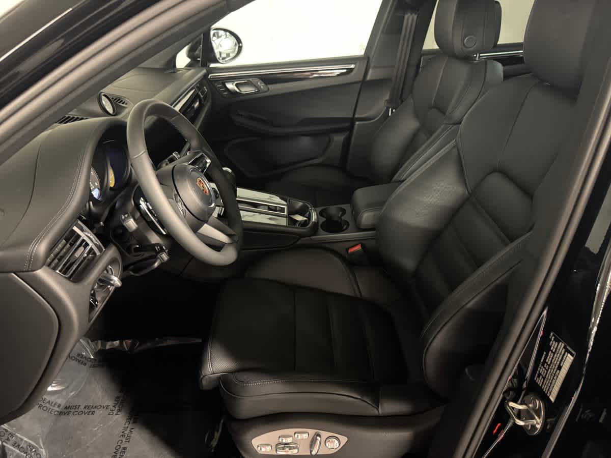 new 2025 Porsche Macan car