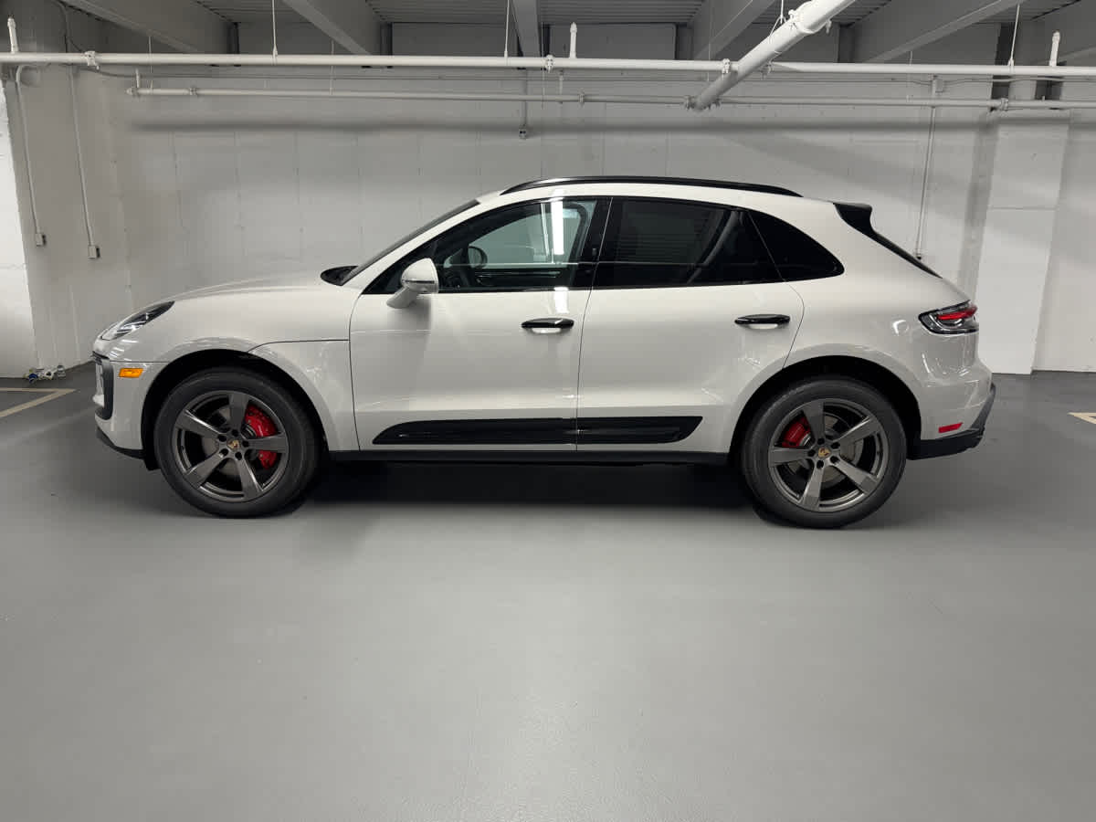 new 2025 Porsche Macan car
