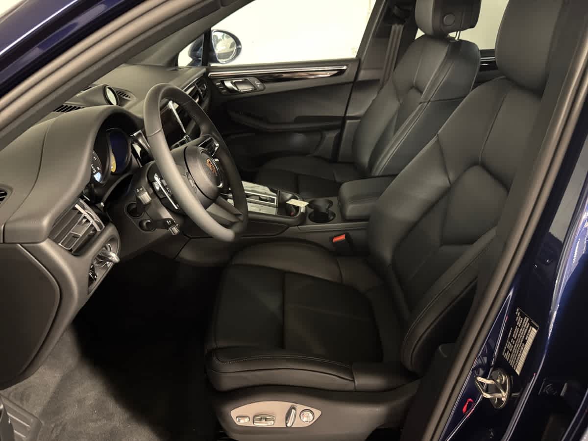 new 2025 Porsche Macan car