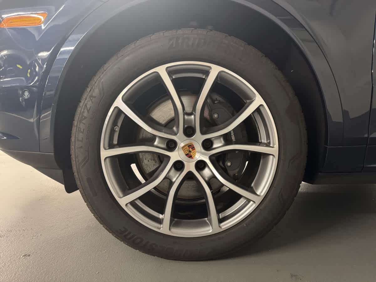 used 2025 Porsche Cayenne car, priced at $84,997