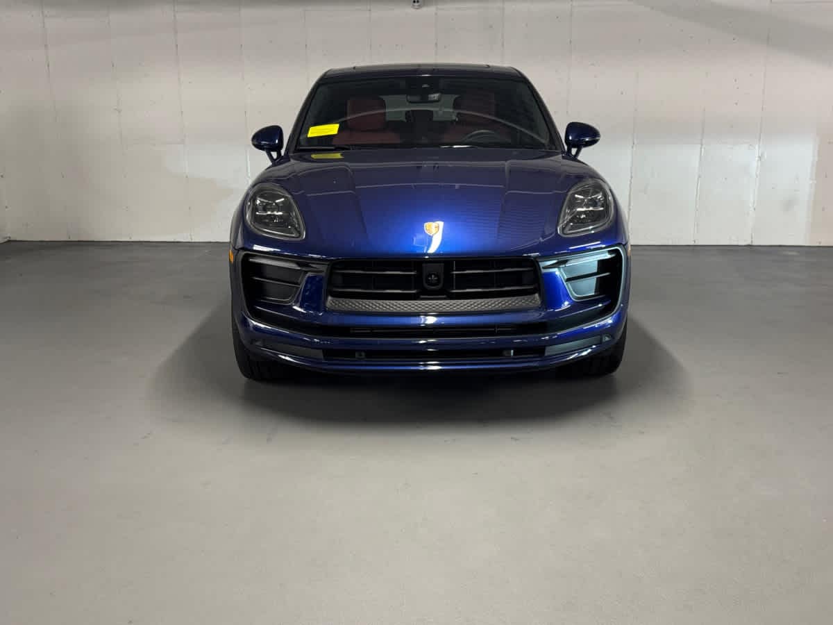 new 2025 Porsche Macan car