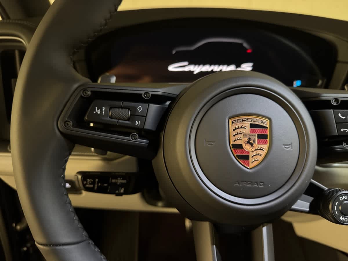 new 2026 Porsche Cayenne car