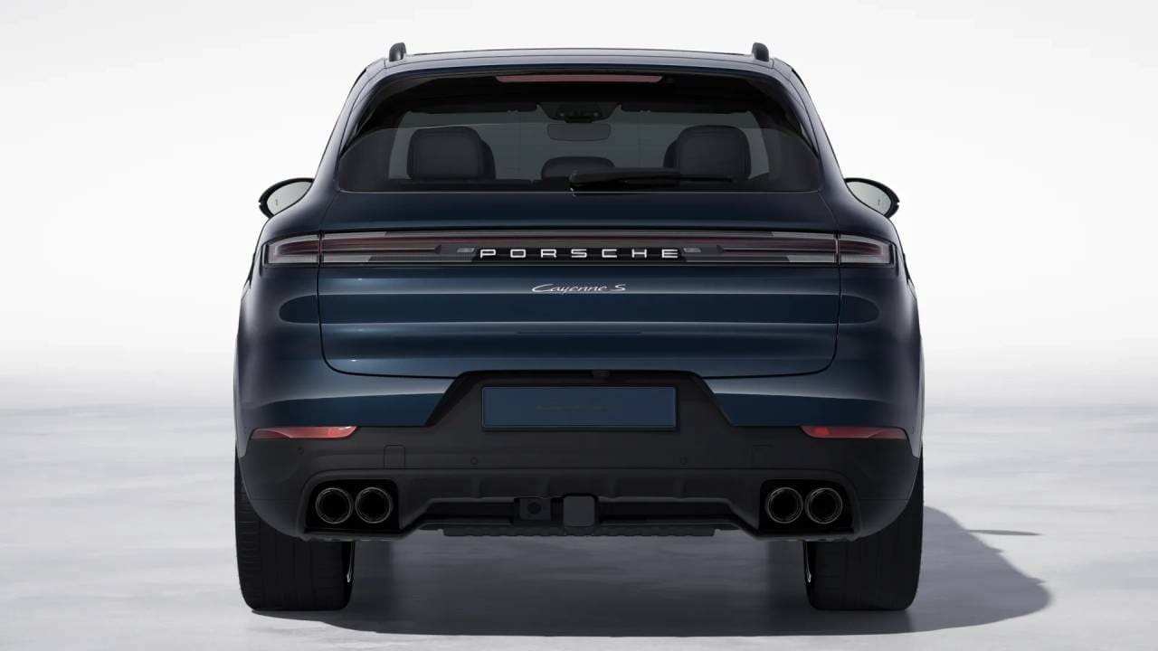 new 2026 Porsche Cayenne S E-Hybrid car