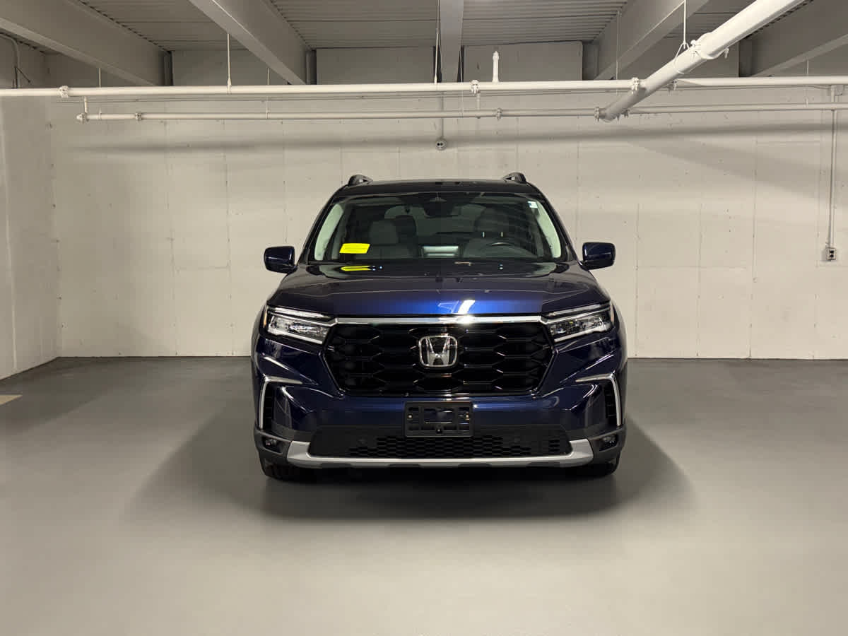 used 2023 Honda Pilot car, priced at $37,997