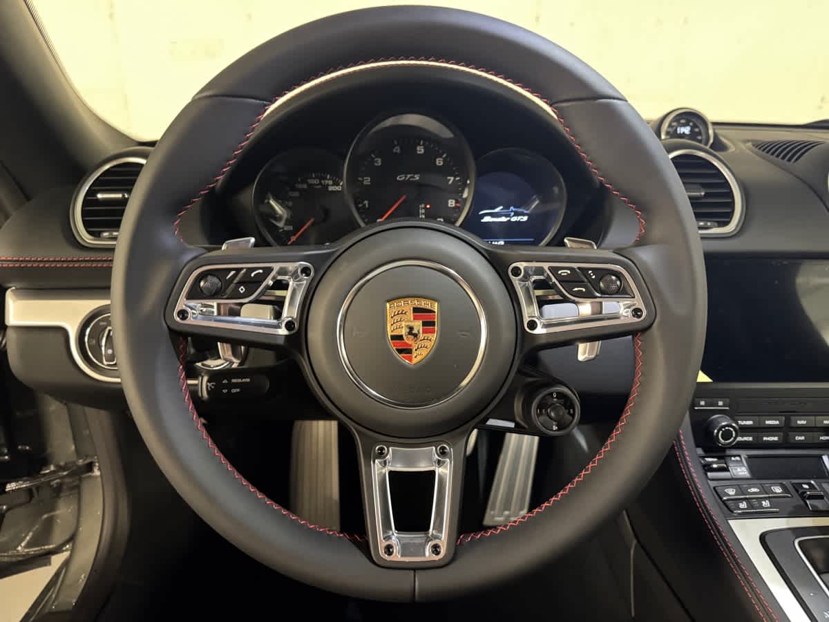 new 2025 Porsche 718 Boxster car