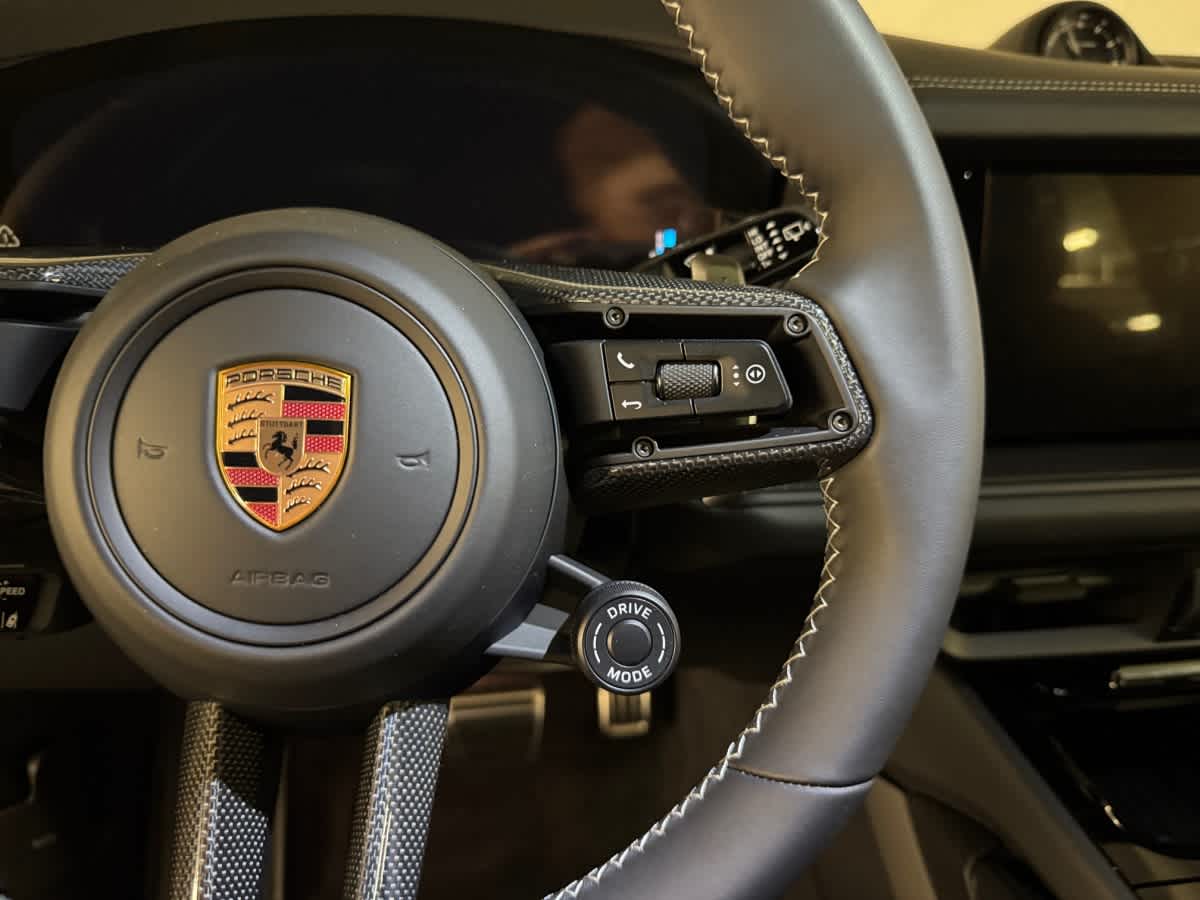 new 2025 Porsche Cayenne car