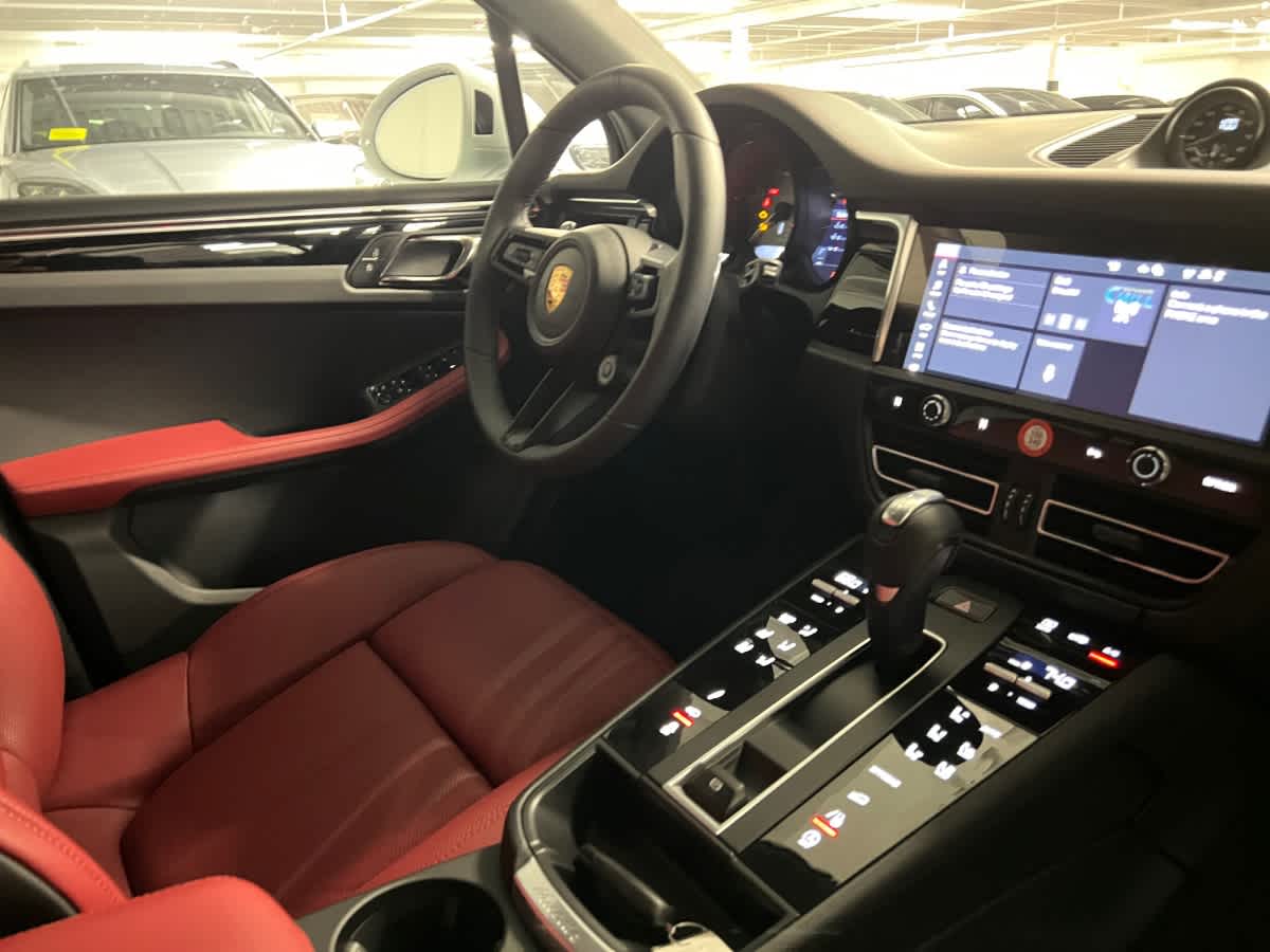 new 2026 Porsche Macan car