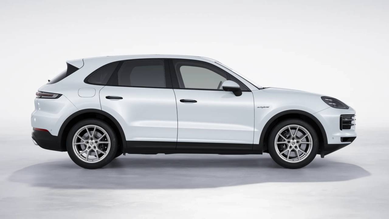 new 2026 Porsche Cayenne E-Hybrid car