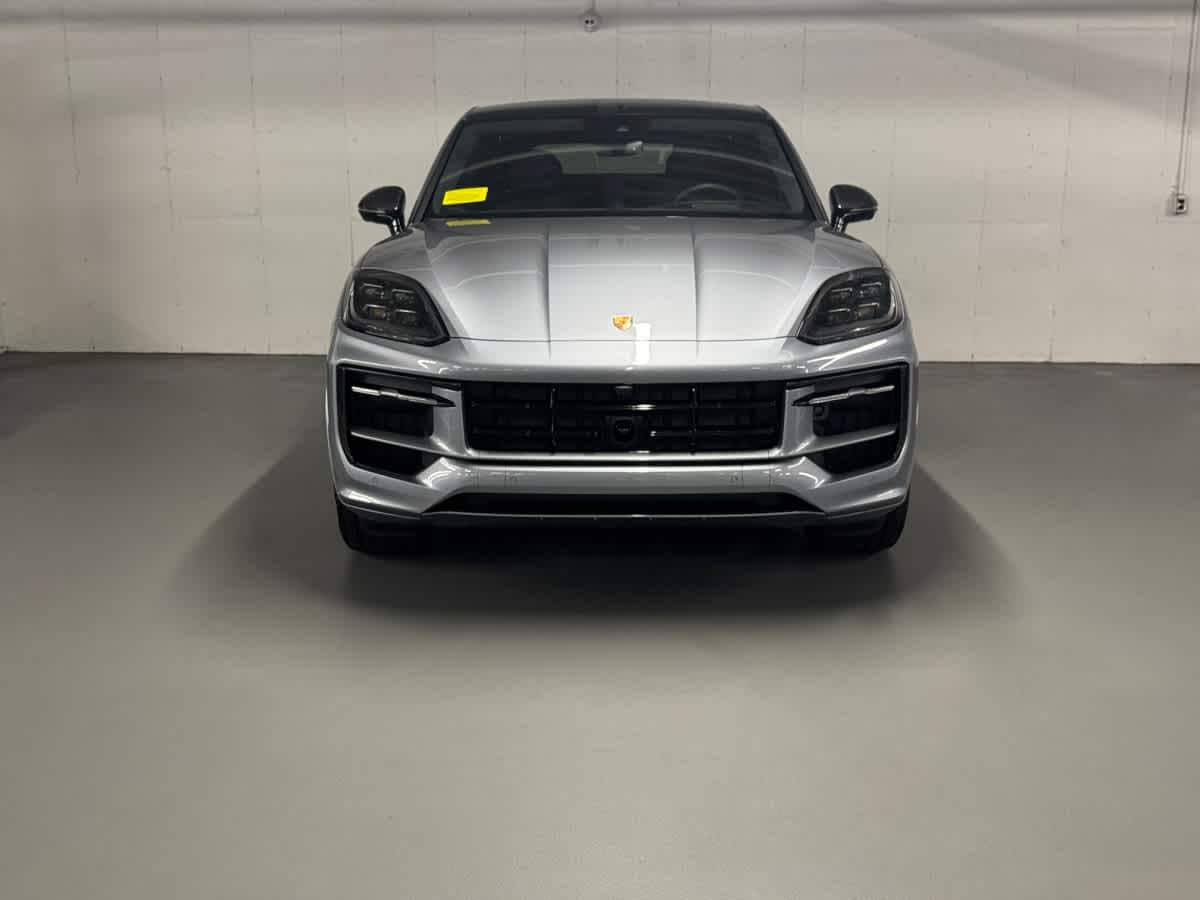 new 2025 Porsche Cayenne car