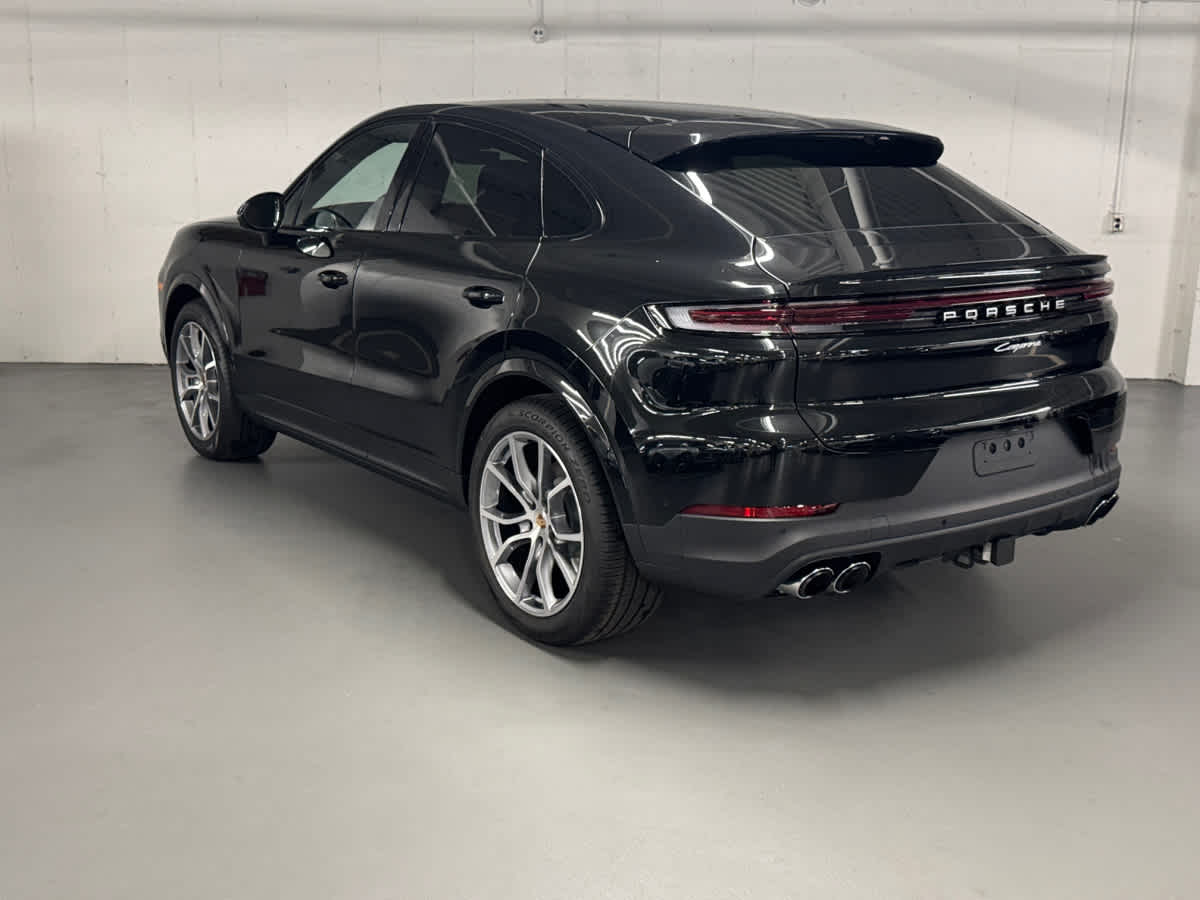 new 2025 Porsche Cayenne car