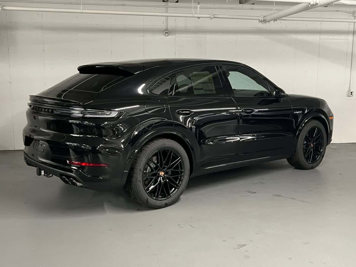 new 2026 Porsche Cayenne car