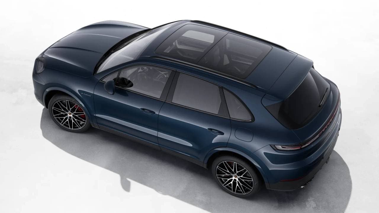 new 2026 Porsche Cayenne S E-Hybrid car