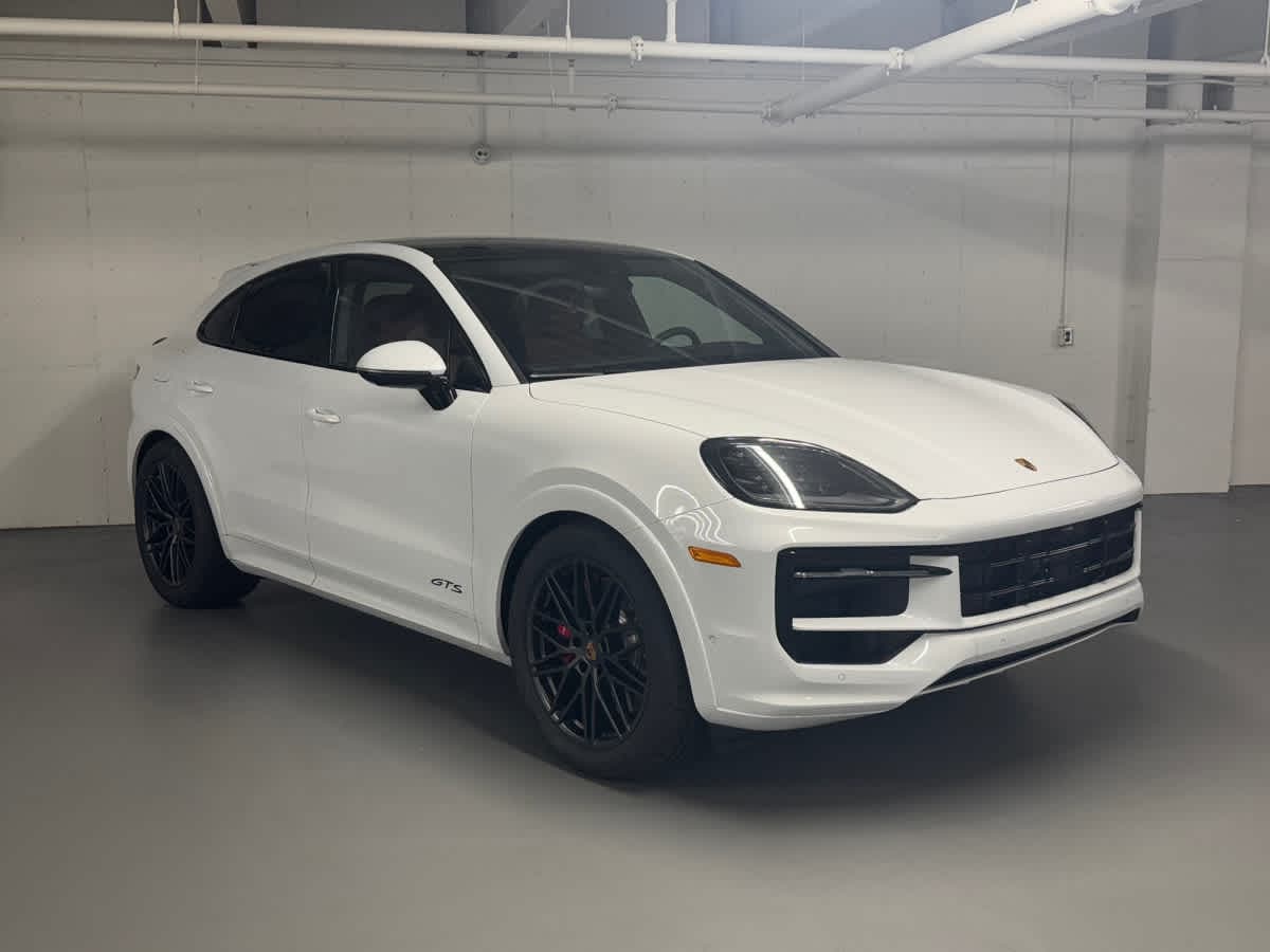 new 2026 Porsche Cayenne car