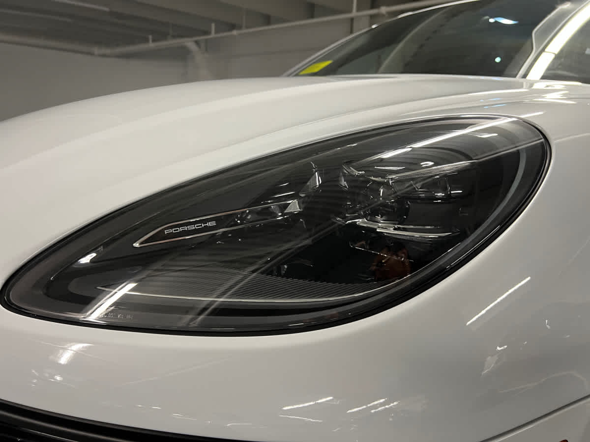 new 2026 Porsche Macan car