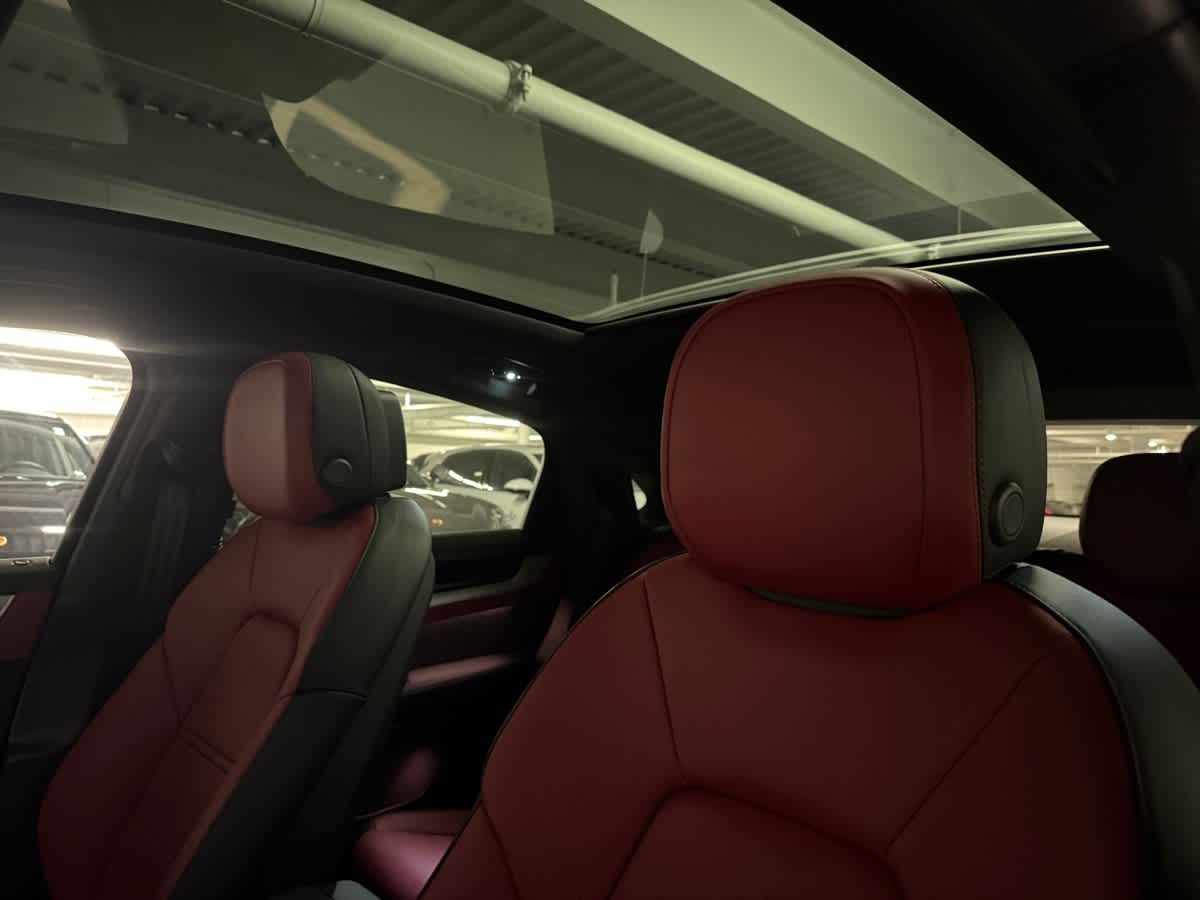 new 2025 Porsche Cayenne car