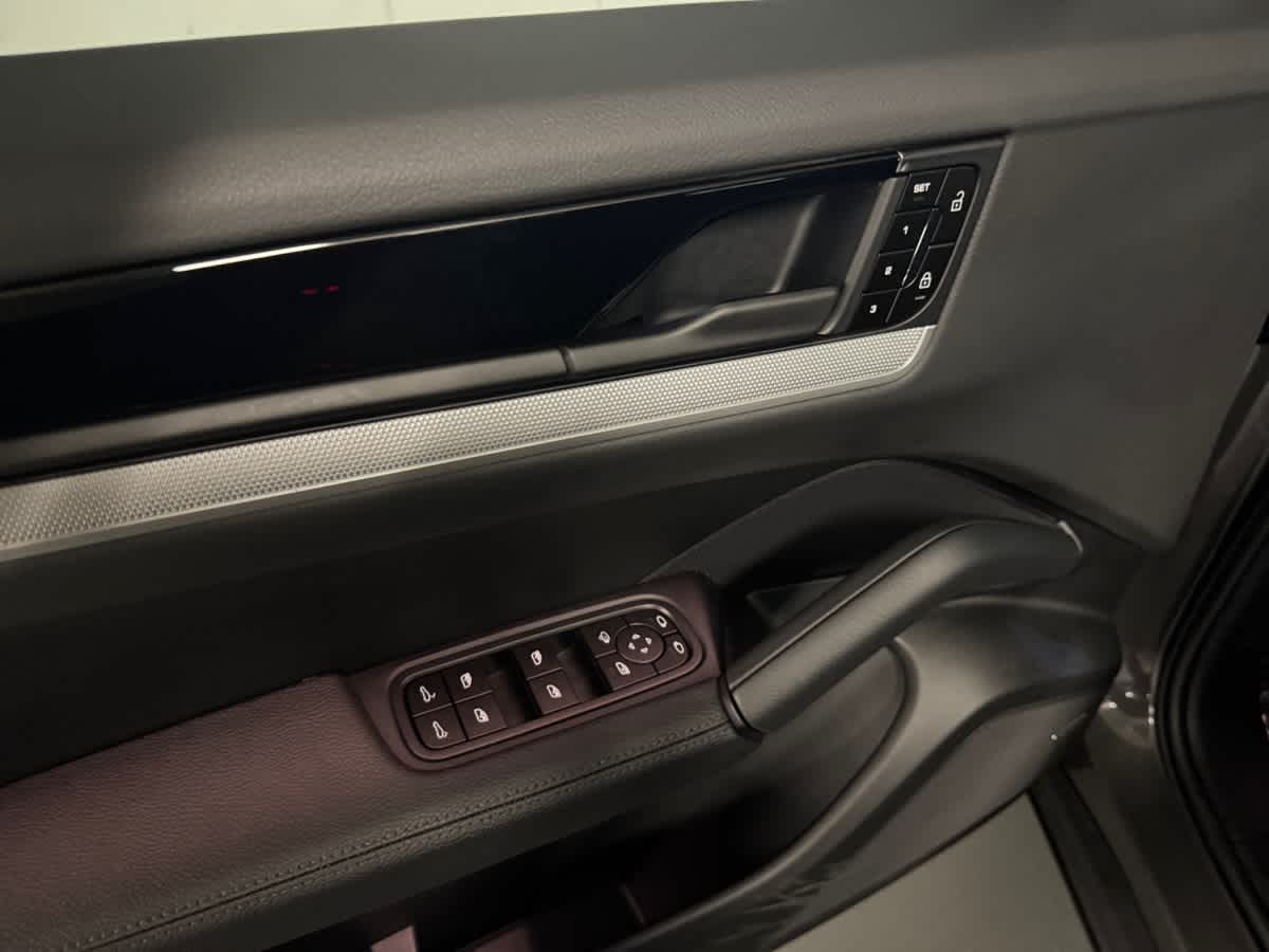 used 2024 Porsche Cayenne car, priced at $84,998
