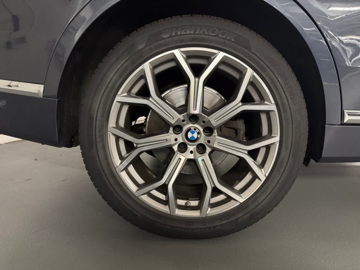 used 2021 BMW X7 car, priced at $33,497