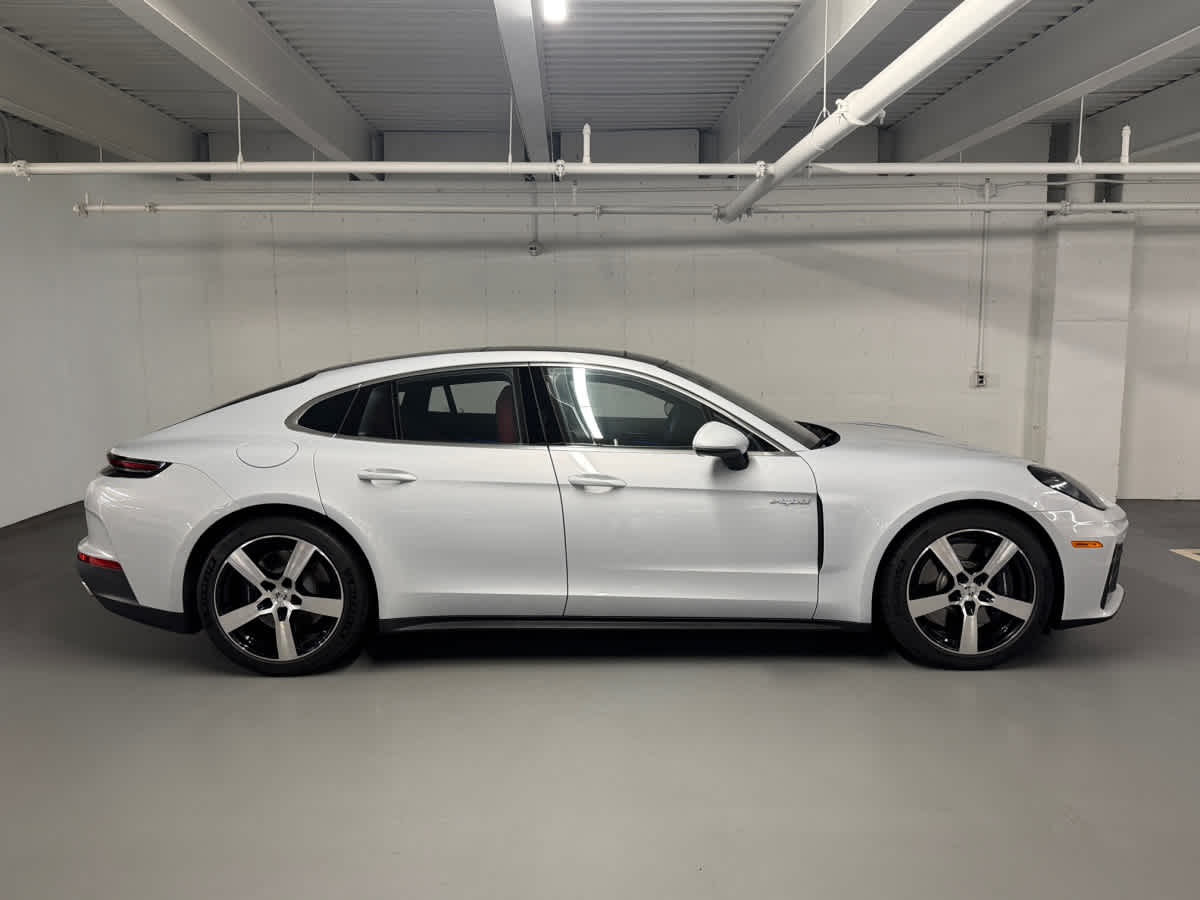 new 2025 Porsche Panamera car