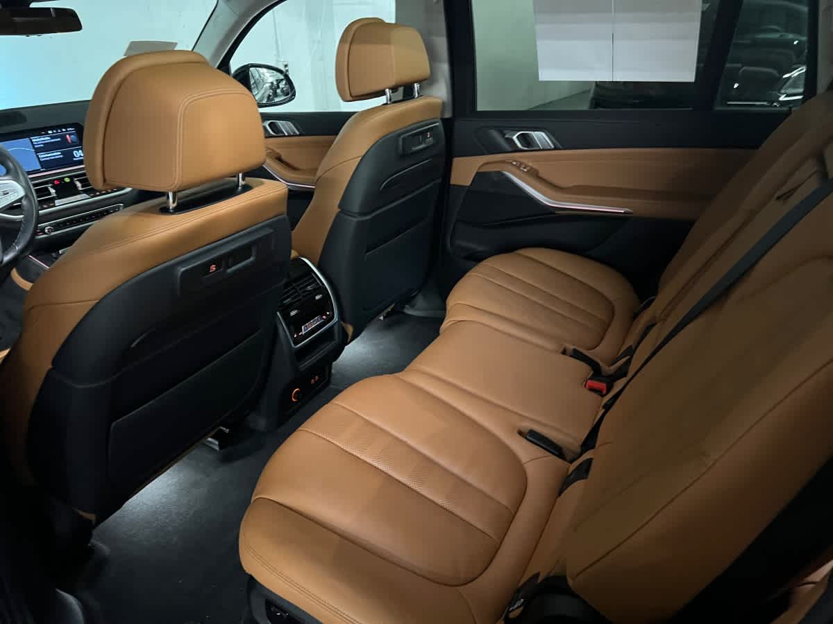 used 2021 BMW X7 car, priced at $39,897