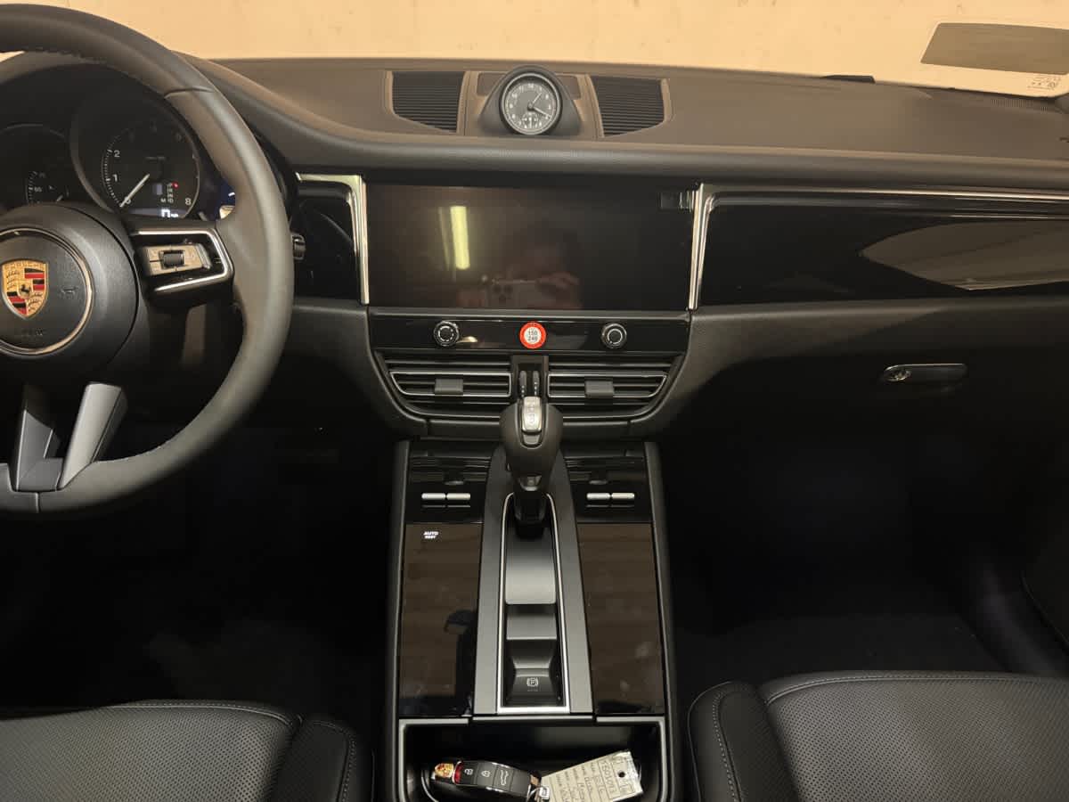 new 2026 Porsche Macan car