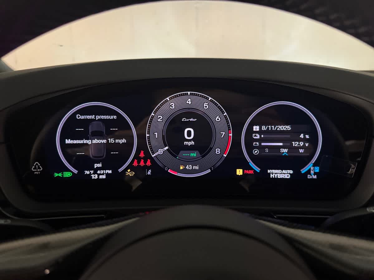 new 2025 Porsche Cayenne car