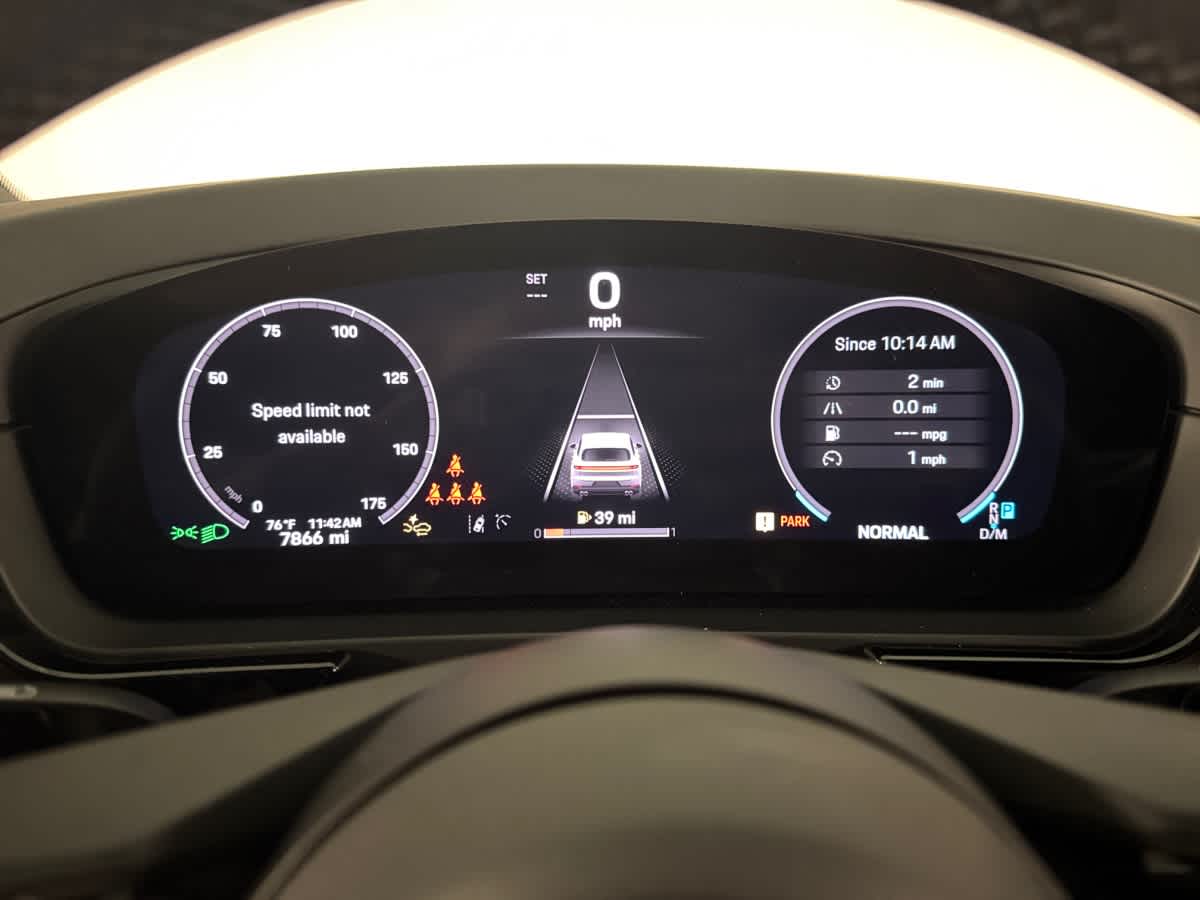 new 2025 Porsche Cayenne car