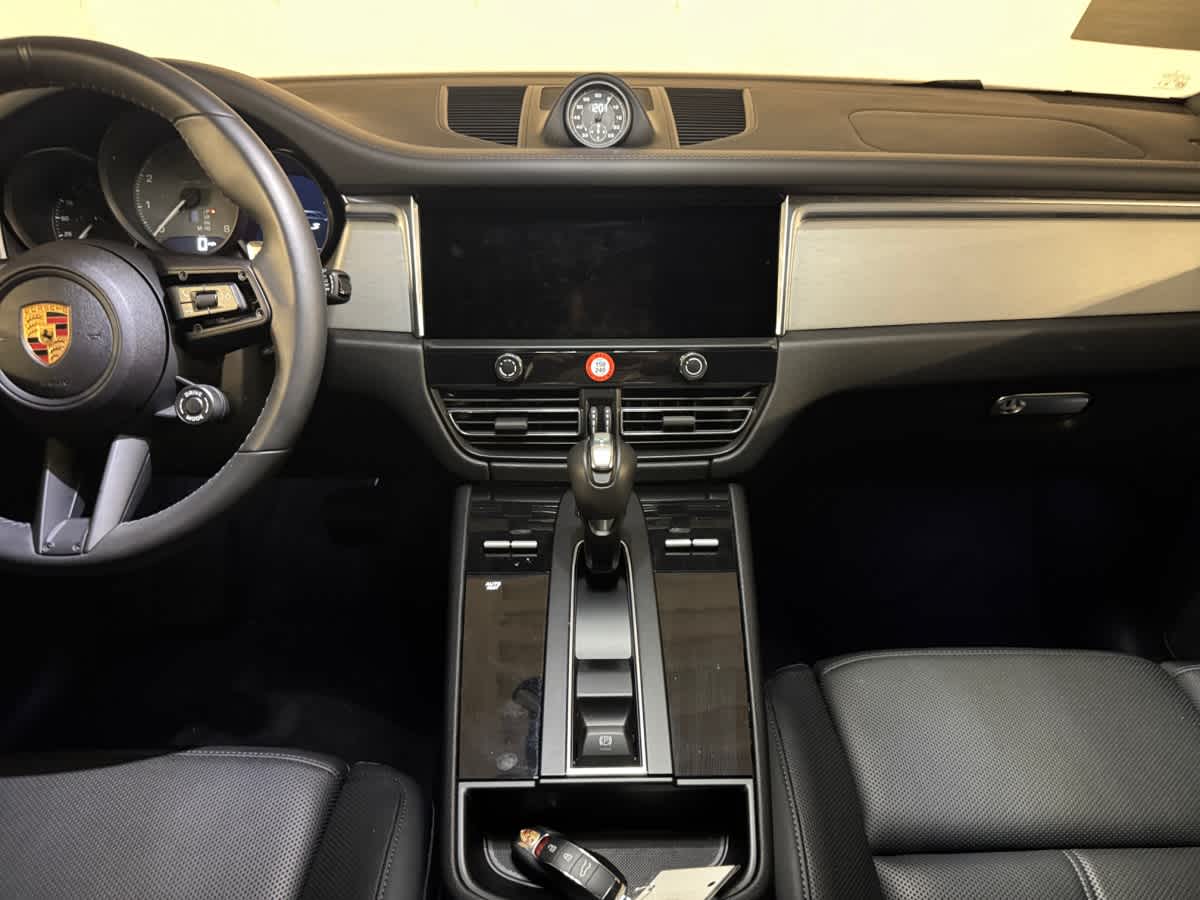 new 2025 Porsche Macan car