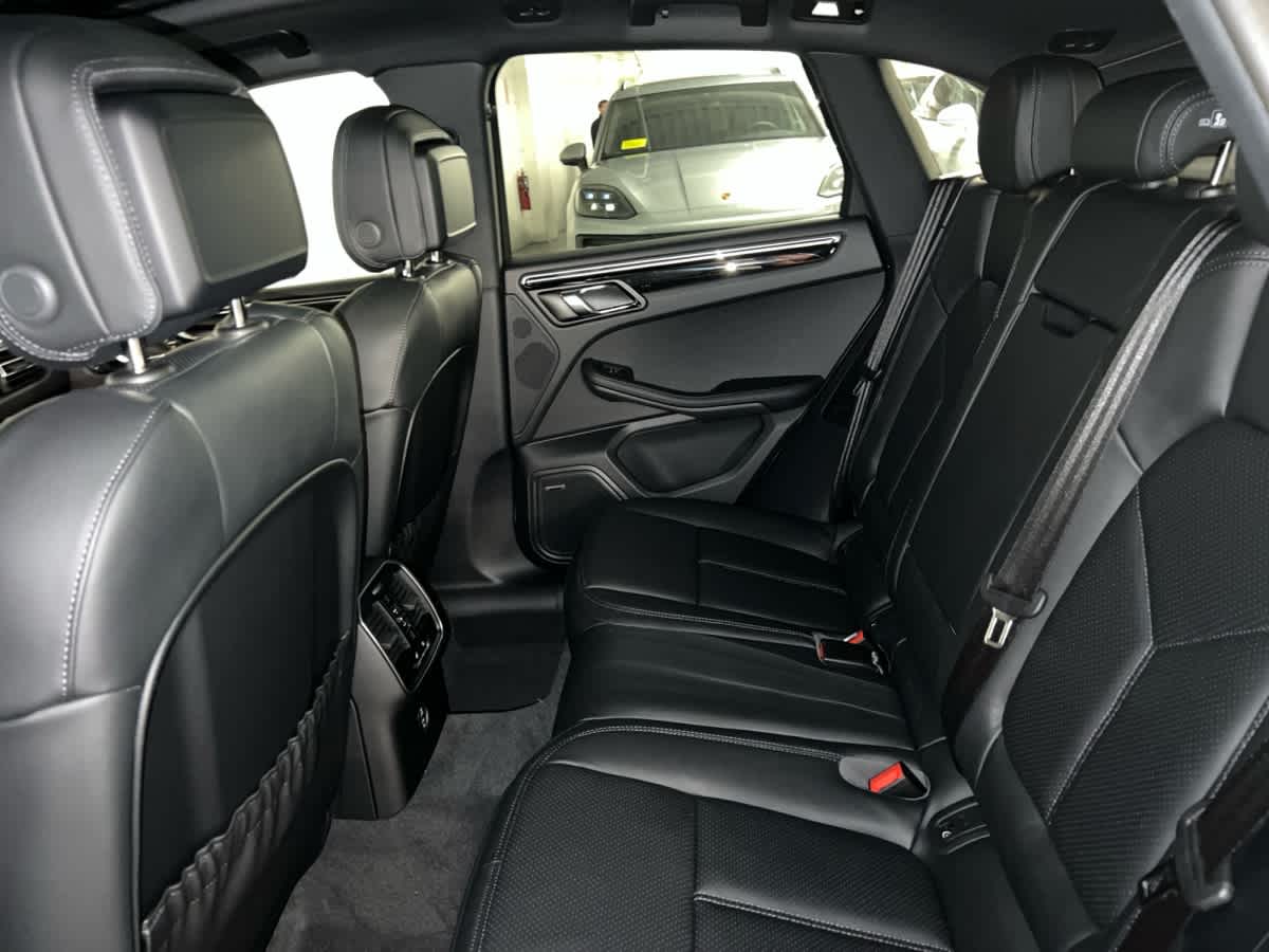 new 2026 Porsche Macan car