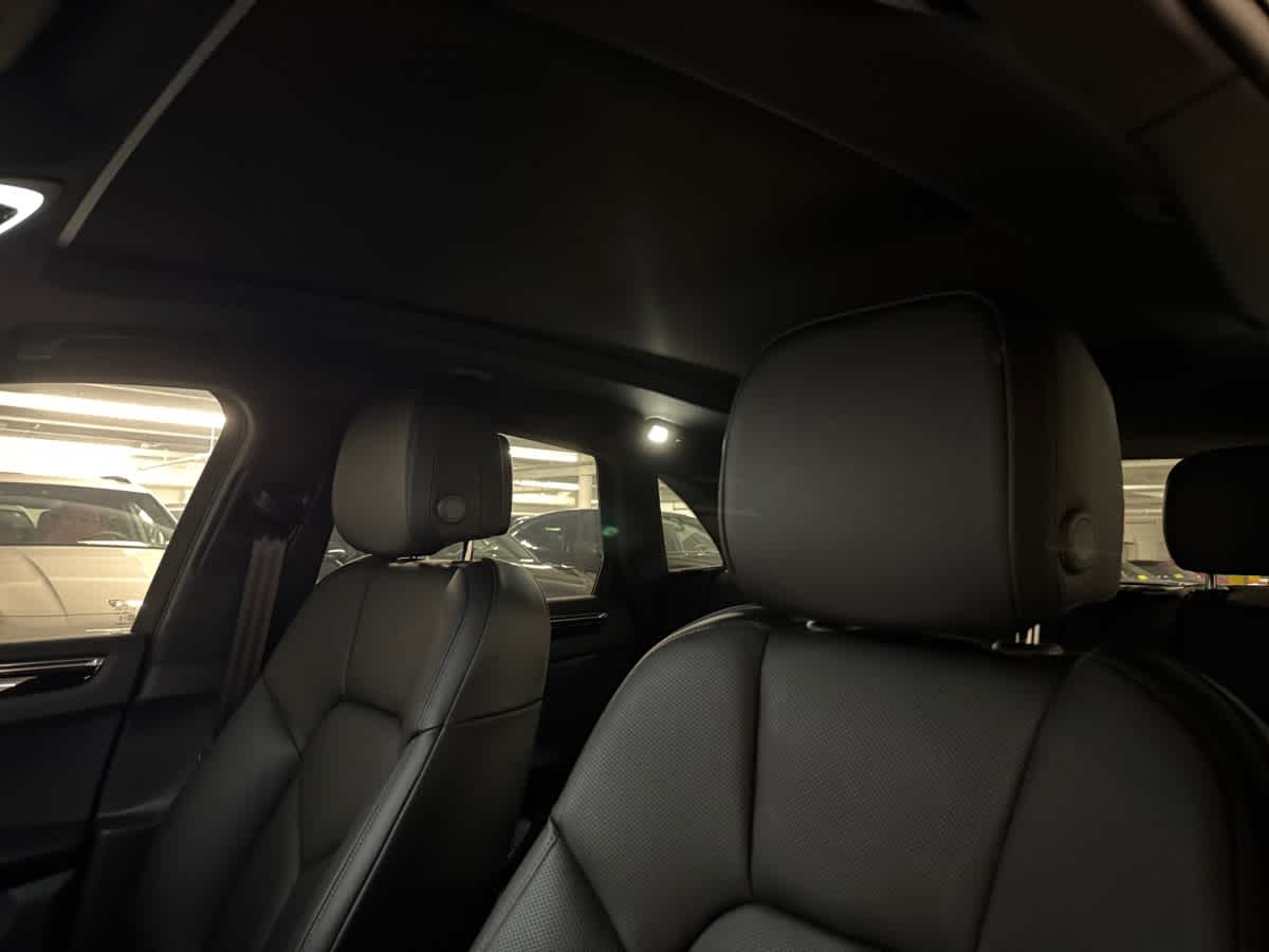 new 2025 Porsche Macan car