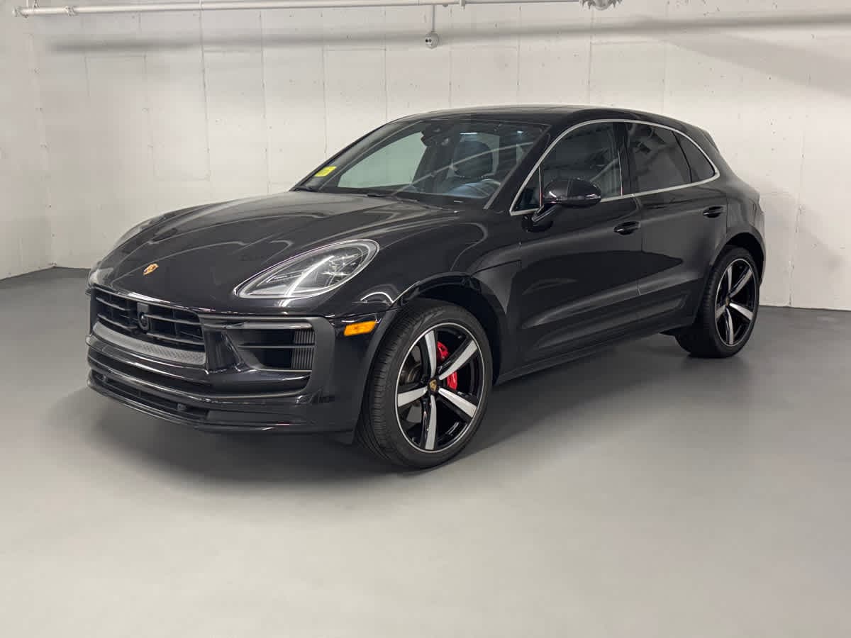 new 2025 Porsche Macan car
