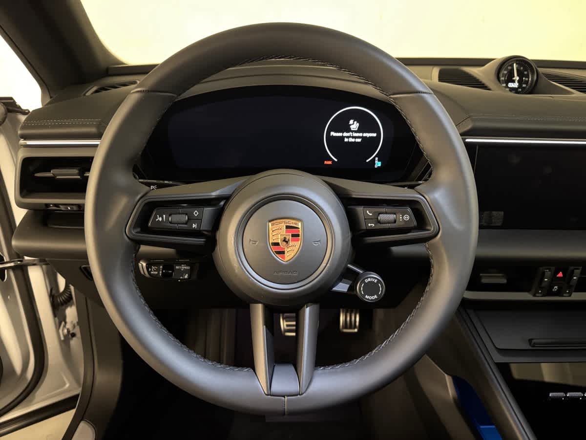 new 2025 Porsche Macan car
