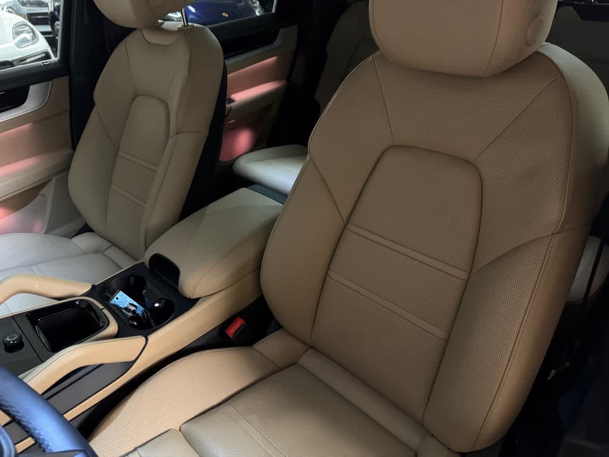 used 2025 Porsche Cayenne car, priced at $92,998