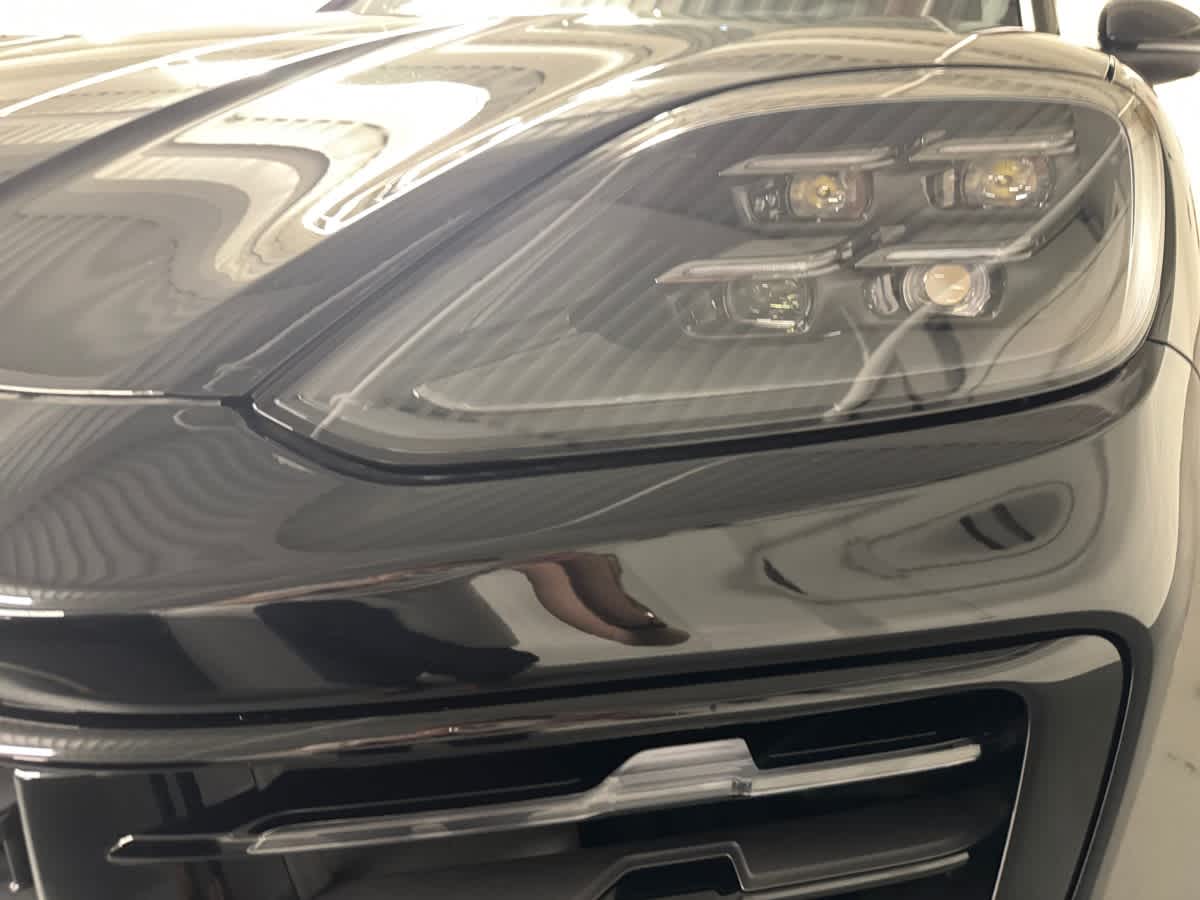 new 2025 Porsche Cayenne car
