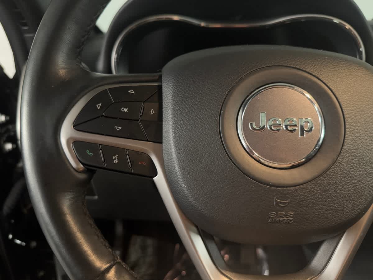 used 2019 Jeep Grand Cherokee car, priced at $27,998
