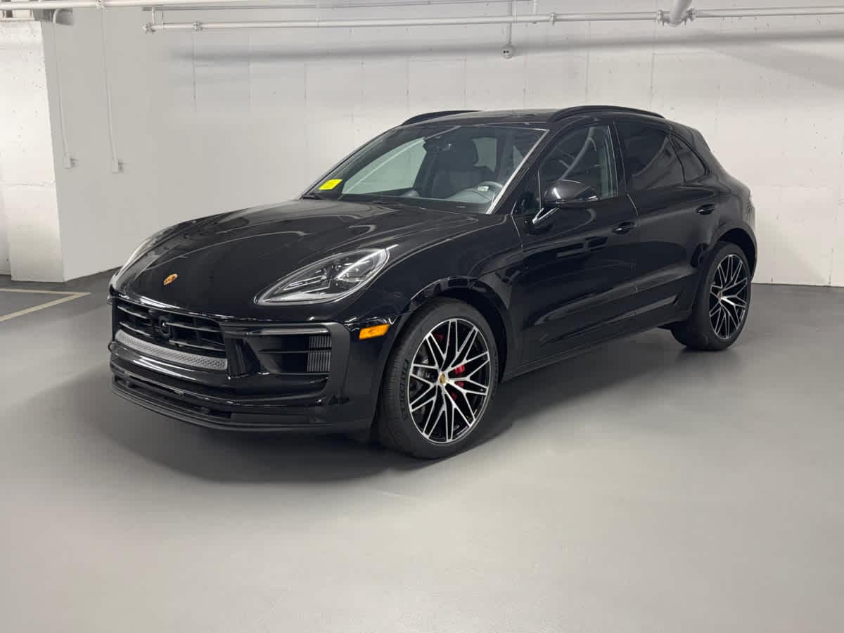 new 2025 Porsche Macan car