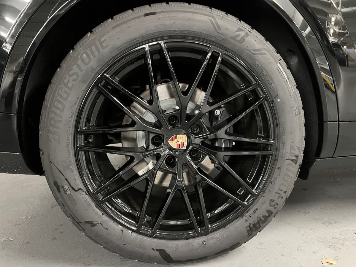 new 2026 Porsche Cayenne car