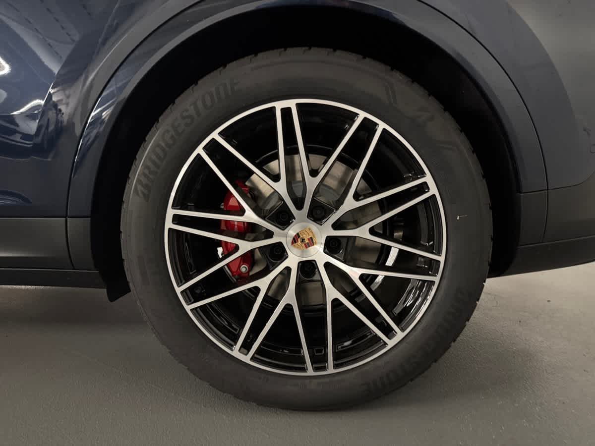 new 2026 Porsche Cayenne car