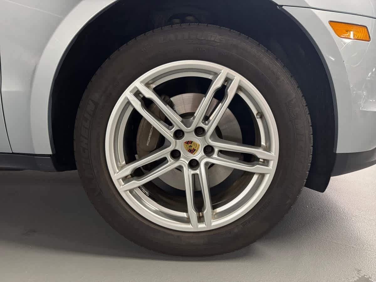 used 2020 Porsche Macan car, priced at $30,998