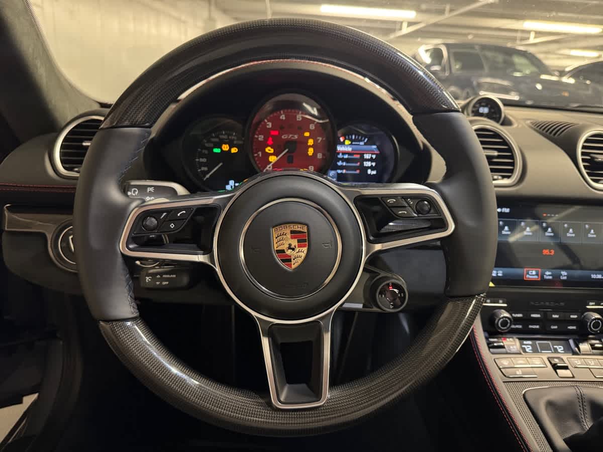 new 2025 Porsche 718 Cayman car