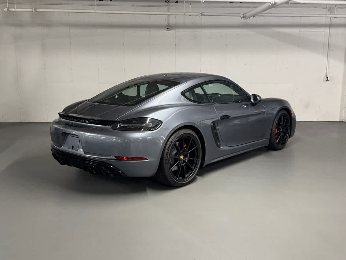 new 2025 Porsche 718 Cayman car
