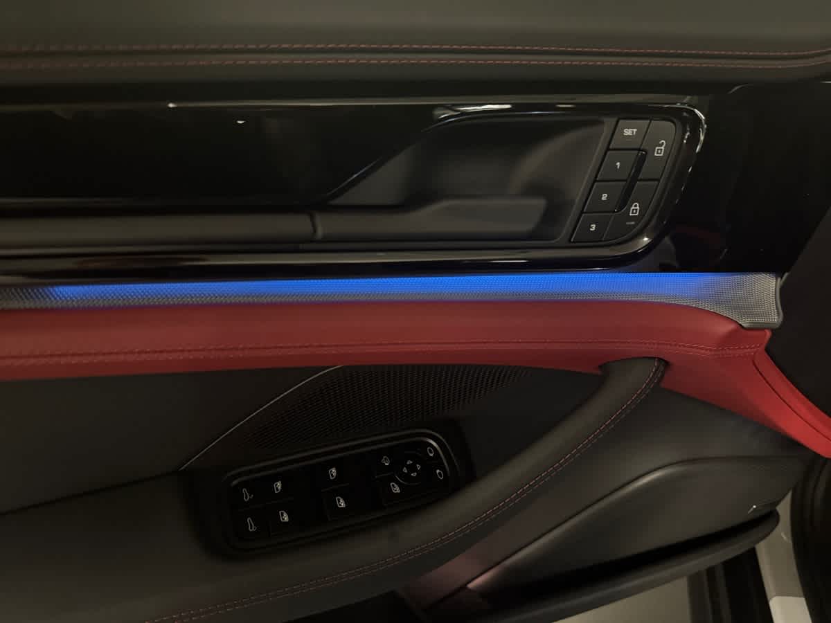 new 2025 Porsche Panamera car