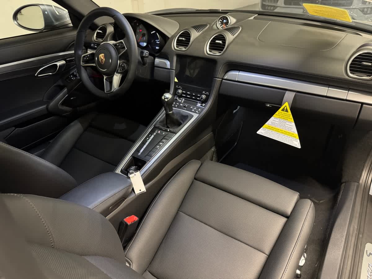 new 2025 Porsche 718 Cayman car