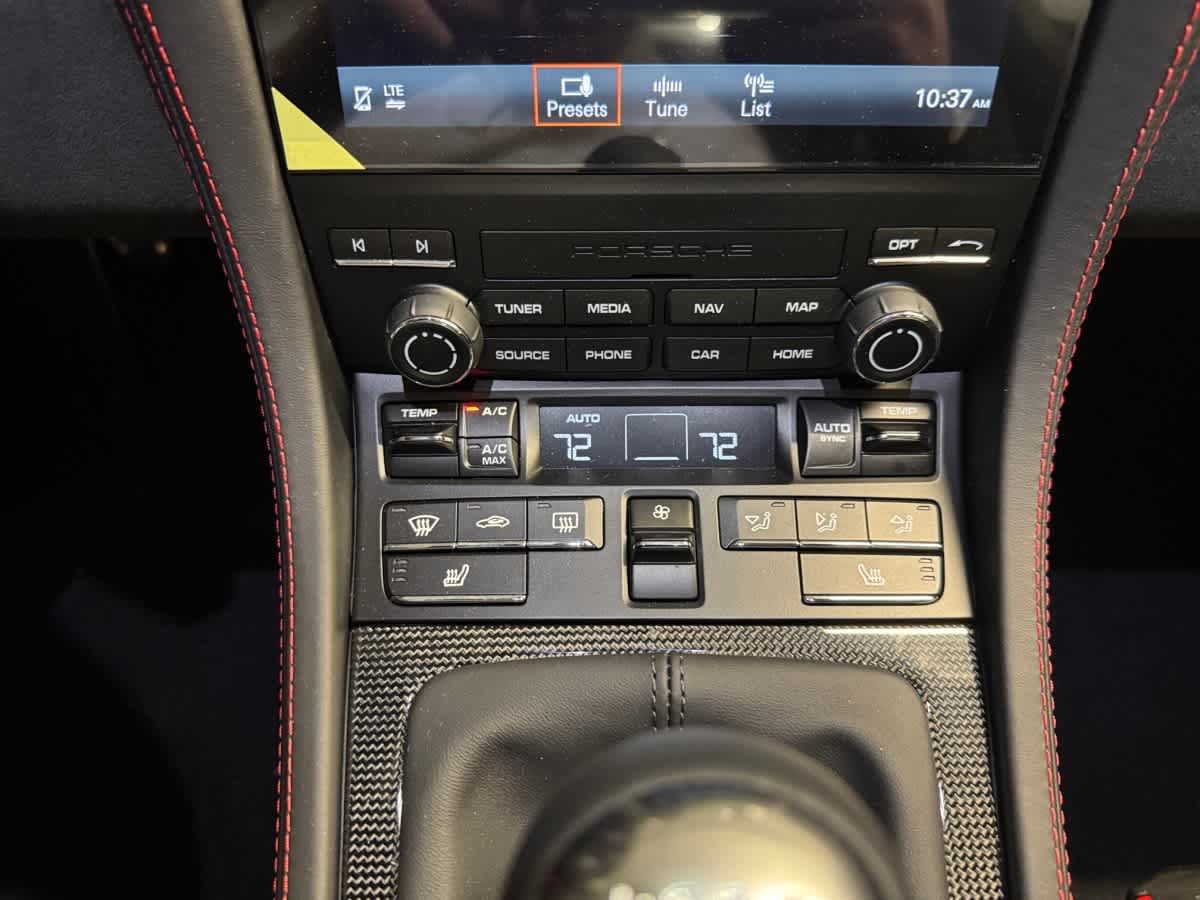 new 2025 Porsche 718 Cayman car