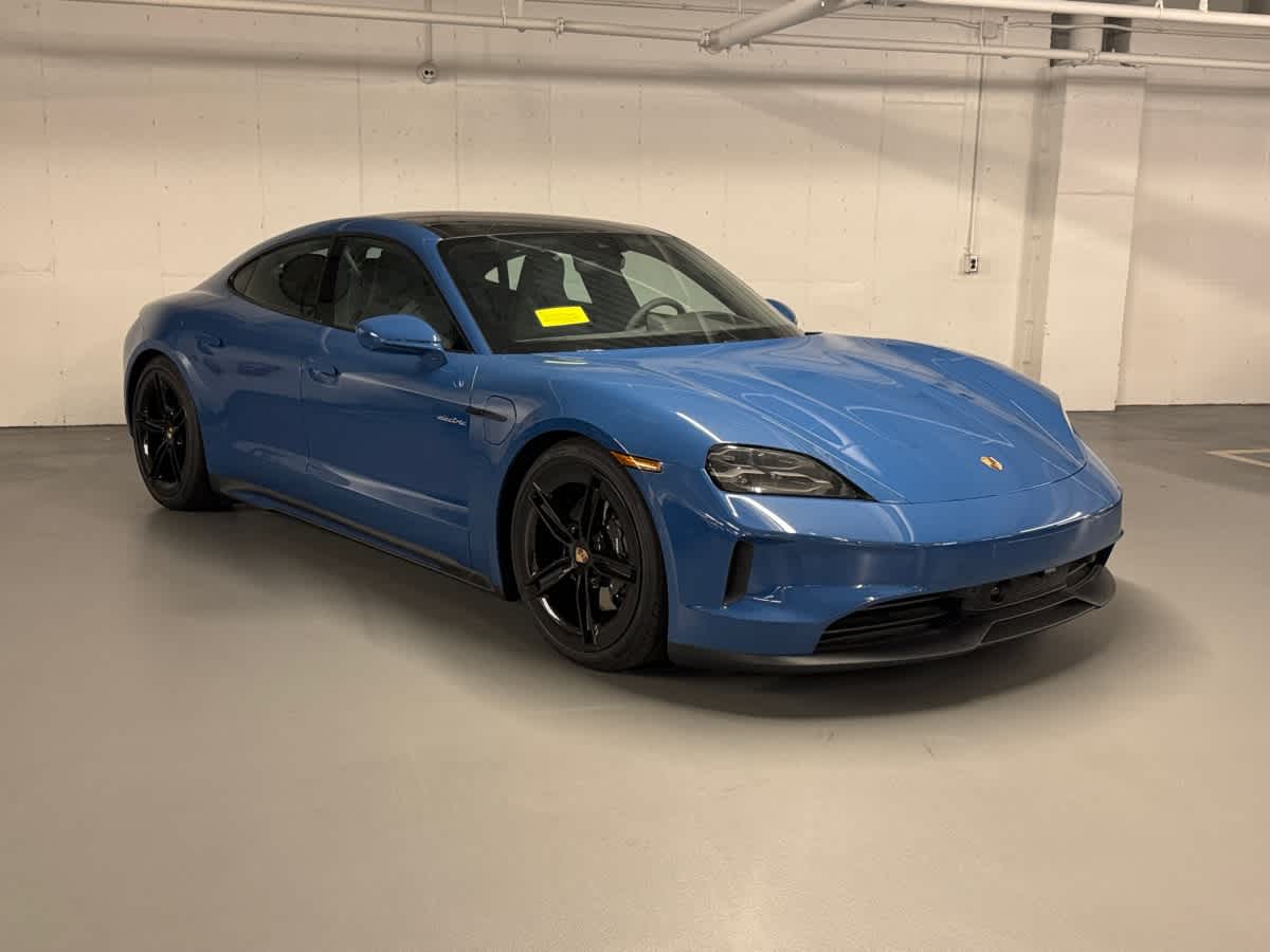 new 2025 Porsche Taycan car